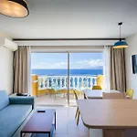 아예그로 이소라 Playa De La Arena