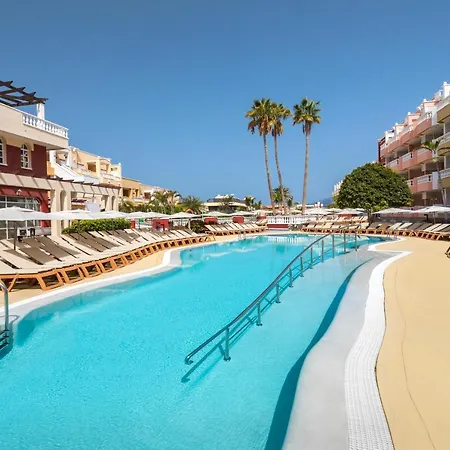 Servatur Isora Suites 4*