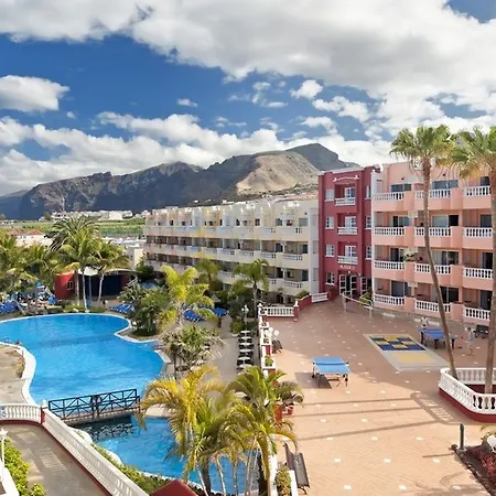 Servatur Isora 4*